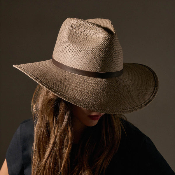 James Perse Janessa Leone Judith Taupe