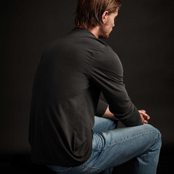 James Perse Long Sleeve Crew Neck Carbon Pigment