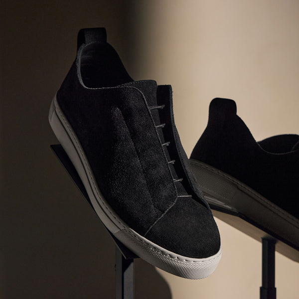 James Perse Men's Suede Solstice Sneaker Black