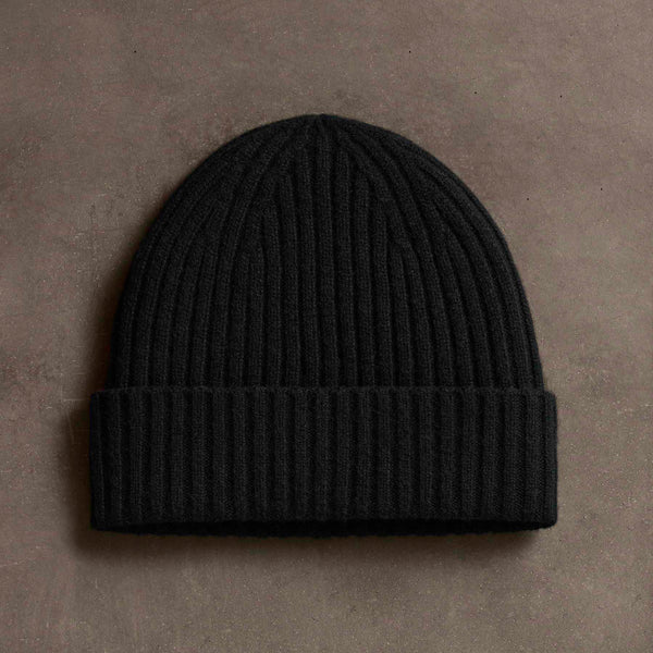 james perse Recycled Cashmere Ribbed Beanie Black