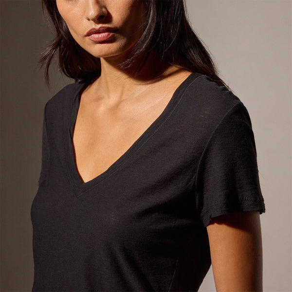 James Perse Sheer Slub Casual V Neck Black