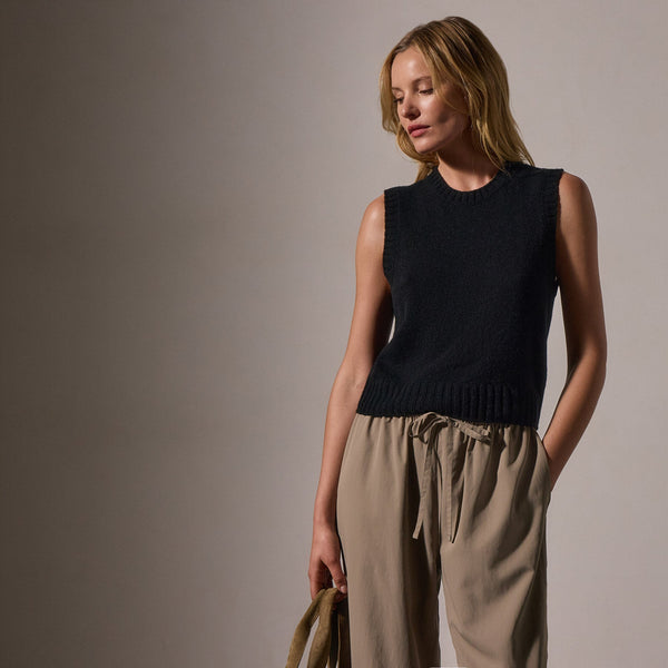 james perse Soft Featherweight Cashmere Vest Black