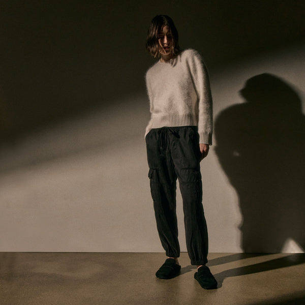 james perse Soft Fluid Cargo Pant Black