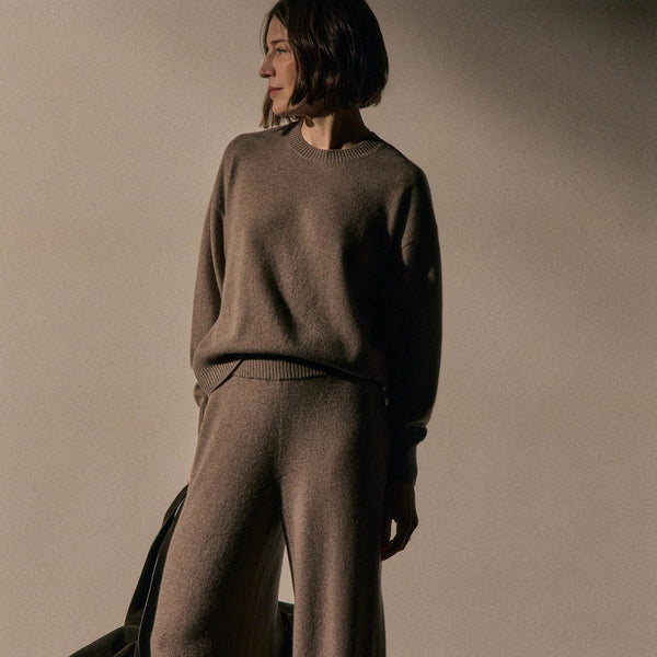 James Perse Spun Cashmere Crew Neck Warm Brown