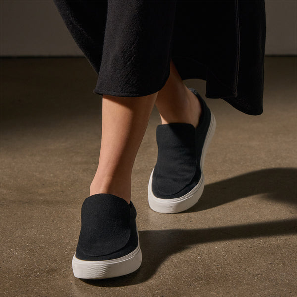 James Perse Women's Coastal Canvas Slip On Black