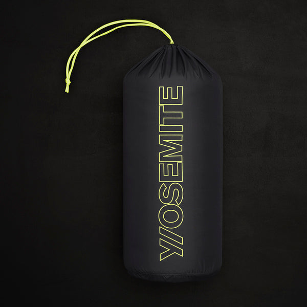 james perse Y/OSEMITE Quilted Blanket Navy/Neon