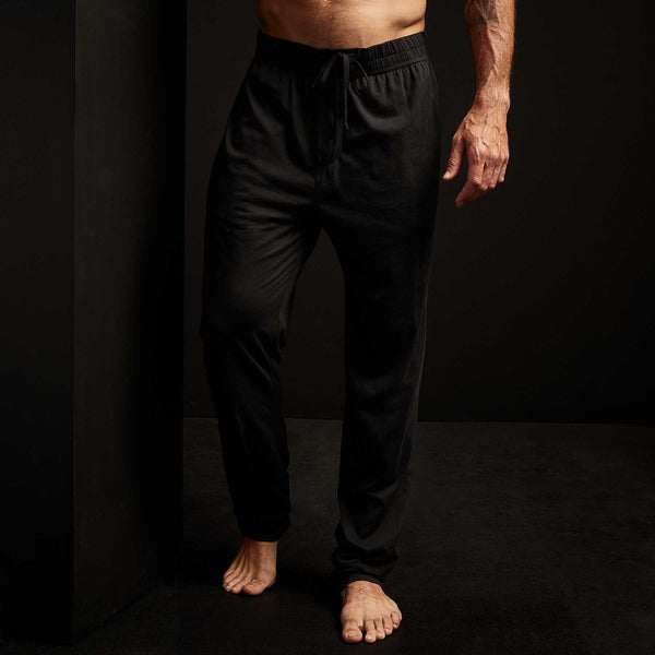 James Perse Luxe Lotus Jersey Tapered Lounge Pant Black