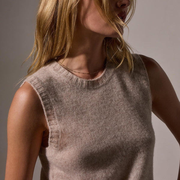 James Perse Soft Featherweight Cashmere Vest Light Beige