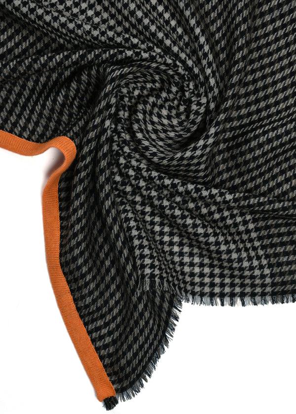 Janavi Houndstooth Stole With Piping Border In Merino