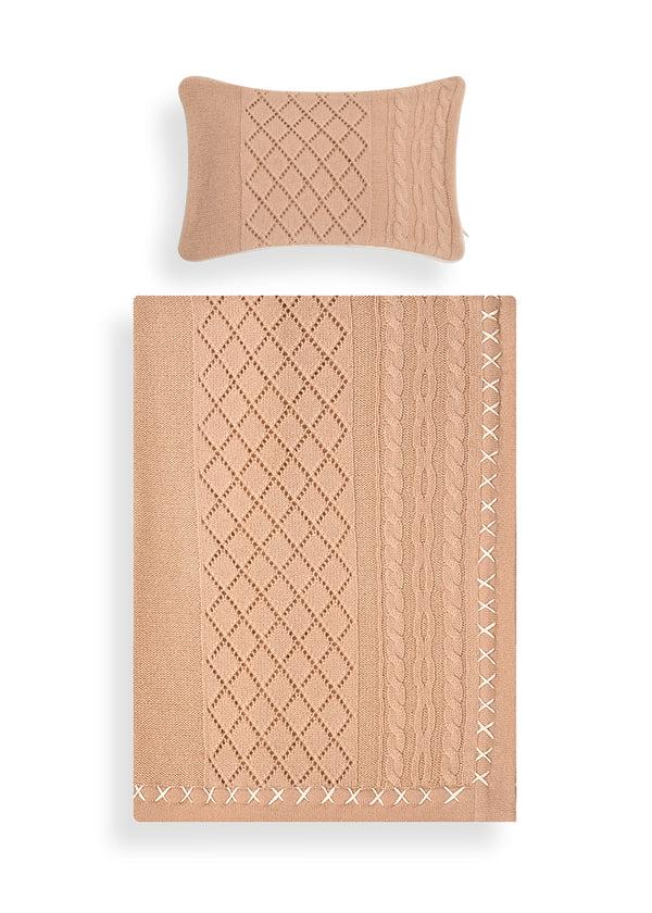 janavi Cable Diamond Baby Set in Cashmere