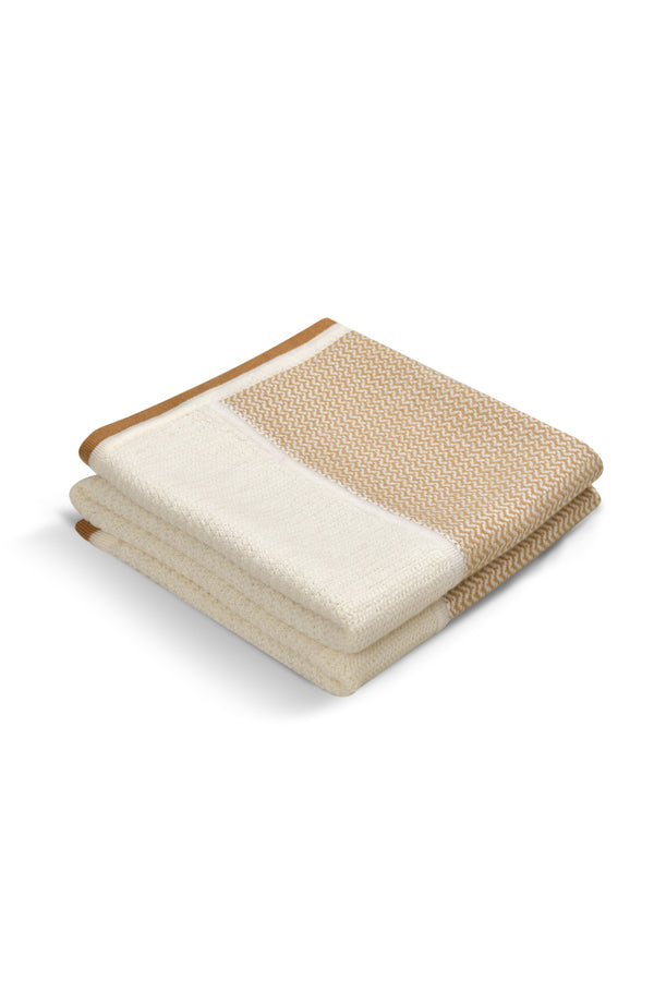 janavi Caramel Cream Blanket in Cashmere Blend