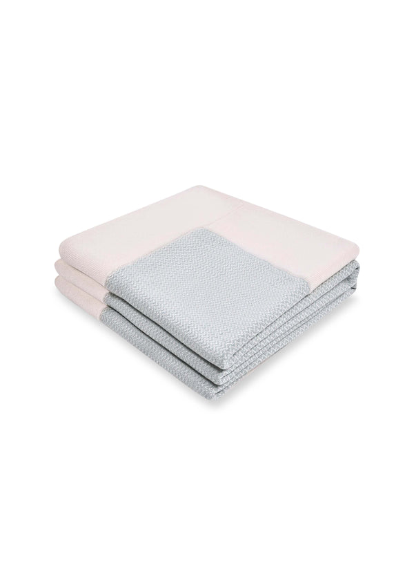 janavi Chevron Blanket in Cashmere