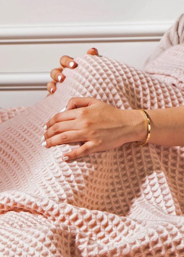 Janavi Classic Waffle Blanket In Cashmere