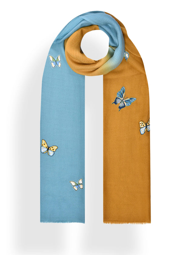 janavi Migrating in Merino