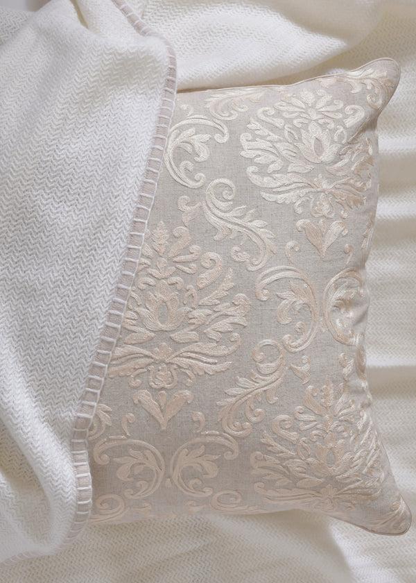 Janavi Regal Damask