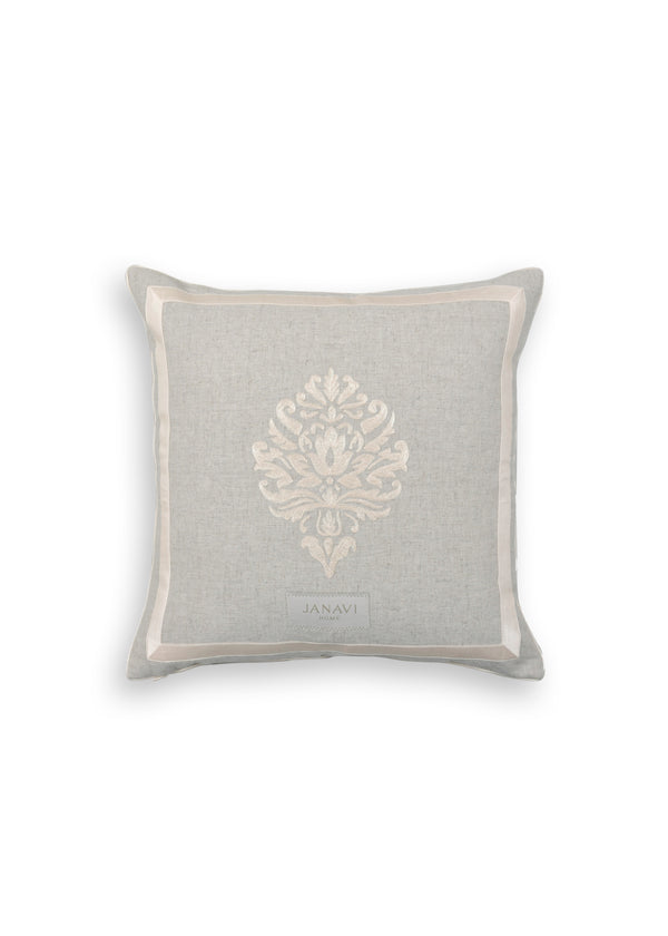 Janavi Regal Damask