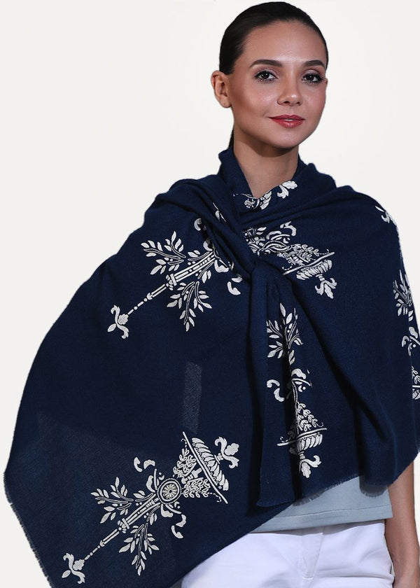 Janavi The Ritz Chandelier In Cashmere