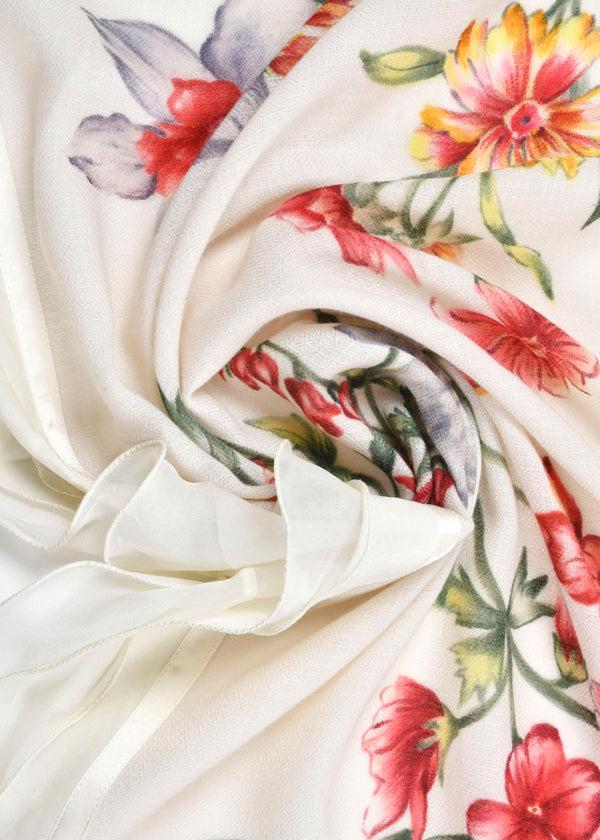 Janavi Tinny Flower Petiole In Cashmere