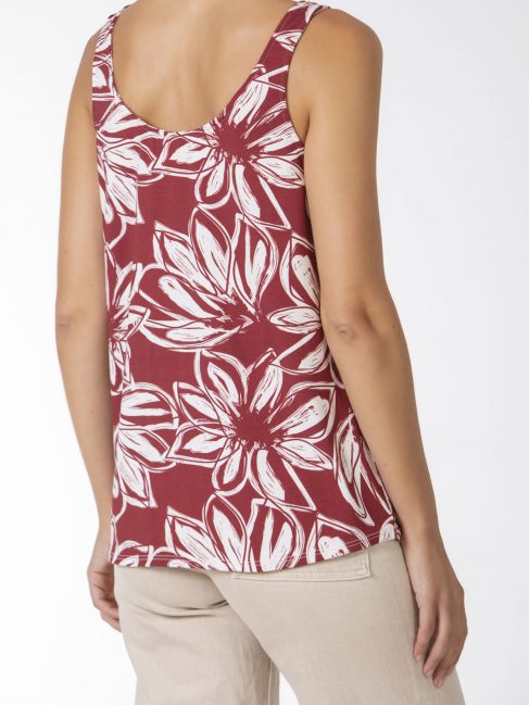 Janira Cta. Im Lilyana