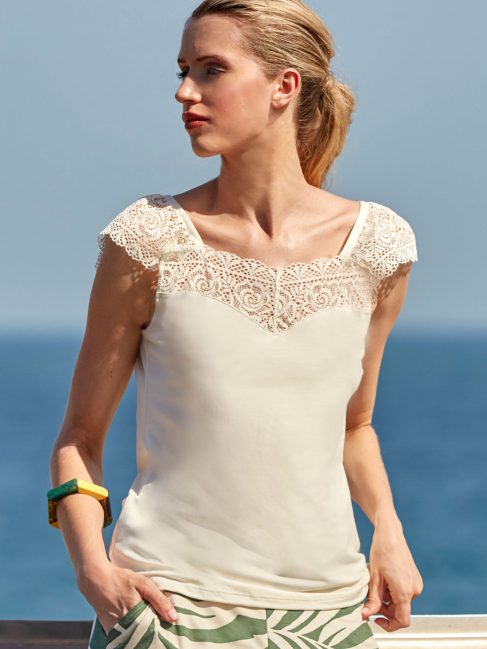 janira Cta. Im Milos Modal