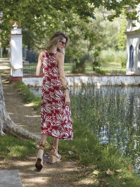 Janira Dress Midi Im Lilyana