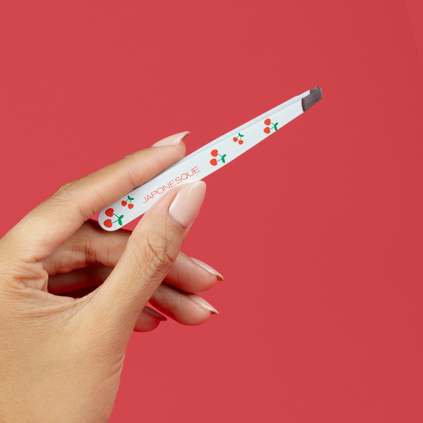 japonesque Slant Tweezer Cherries