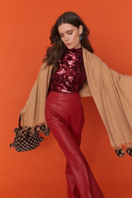 Cashmere Blend Wrap With Mocha Checkered Heart Poms