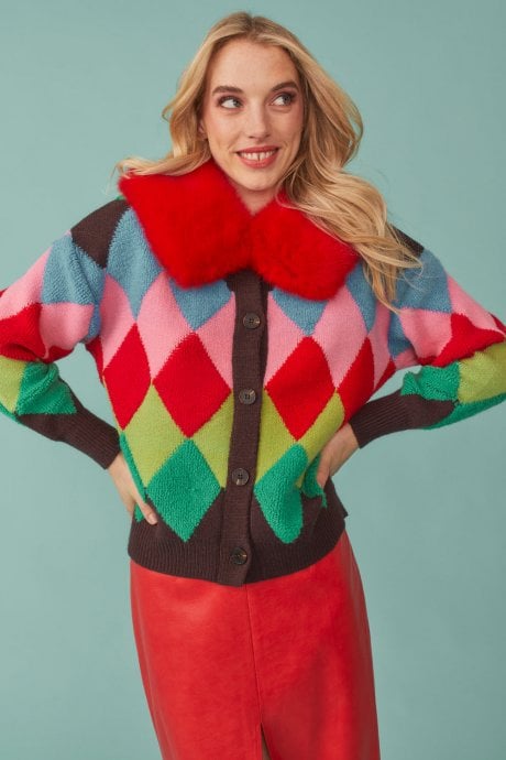 JAYLEY Banana Peel Diamond Design Cardigan In Red And Green With Faux Fur Collar