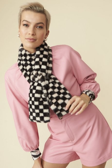 JAYLEY Black and White Checkered Faux fur Scarf with Bow Detail Fastening