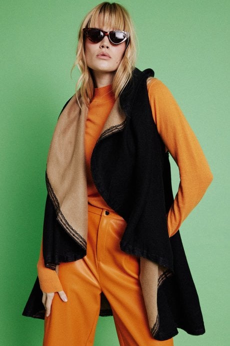 JAYLEY Black Cashmere Reversible Cape