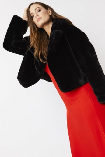 JAYLEY Black Faux Fur Cropped Coat