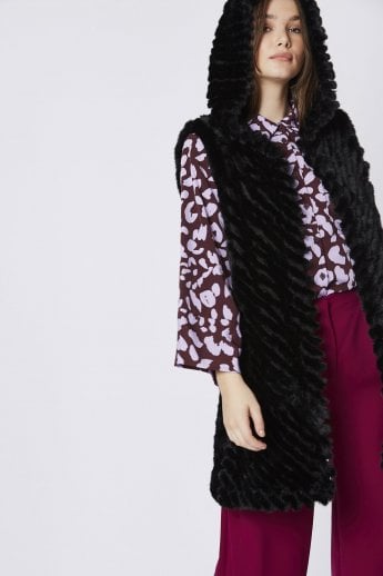JAYLEY Black Faux Fur Hooded Gilet | Waistcoat