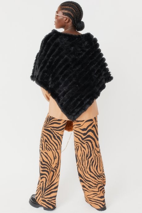 JAYLEY Black Faux Fur Poncho