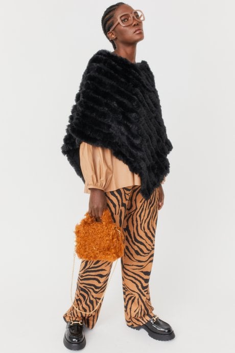 JAYLEY Black Faux Fur Poncho