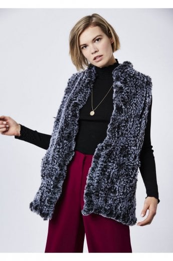 JAYLEY Black Hand Knitted Faux Fur Gilet | Waistcoat