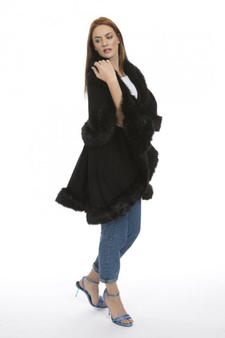 JAYLEY Black Knitted Luxury Faux Fur Cape