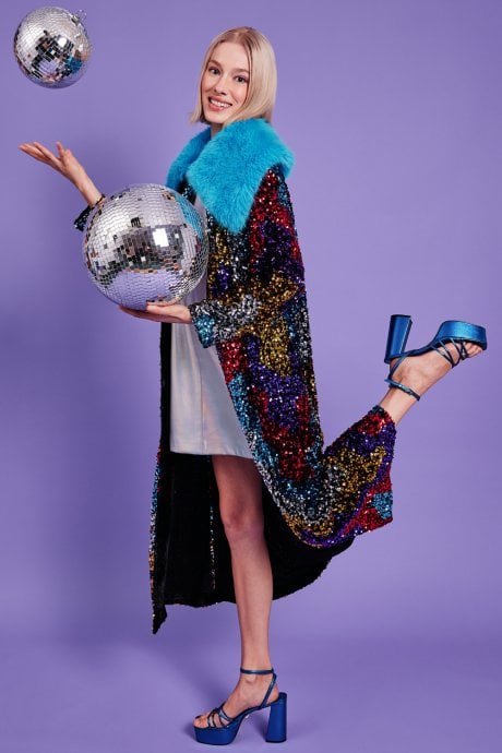 JAYLEY Black Sequin Velvet Trench Coat With Blue Faux Fur Collar