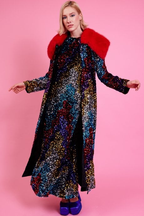 JAYLEY Black Sequin Velvet Trench Coat With Red Faux Fur Collar