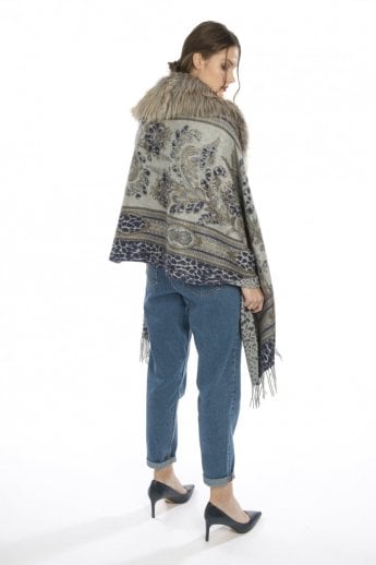 JAYLEY Blue Animal Print Cashmere Wrap With Faux Fur Collar