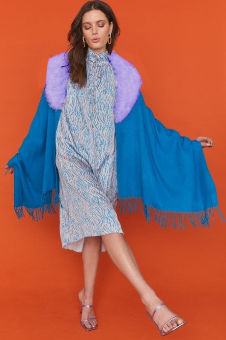 JAYLEY Blue Cashmere Wrap with a purple Faux Fur Trim and Tassels