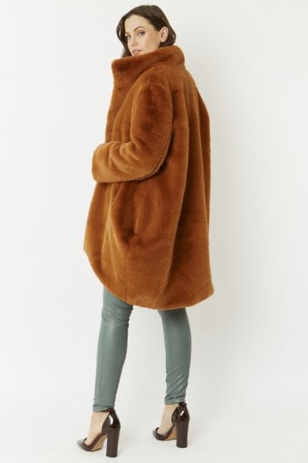 JAYLEY Brown Oversized Faux Fur Coat