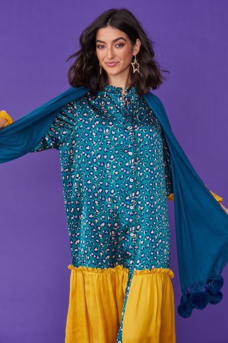 JAYLEY Cashmere Blend Wrap With Love Heart Poms In Teal