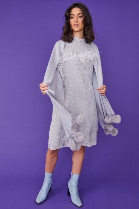 JAYLEY Cashmere Blend Wrap With Love Heart Poms In Grey
