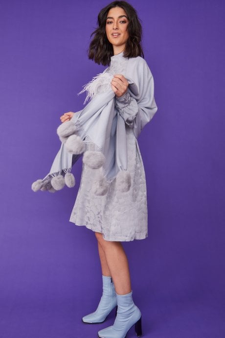 JAYLEY Cashmere Blend Wrap With Love Heart Poms In Grey