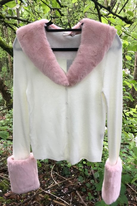 JAYLEY Cashmere Cardigan With Detachable Collar & Cuffs