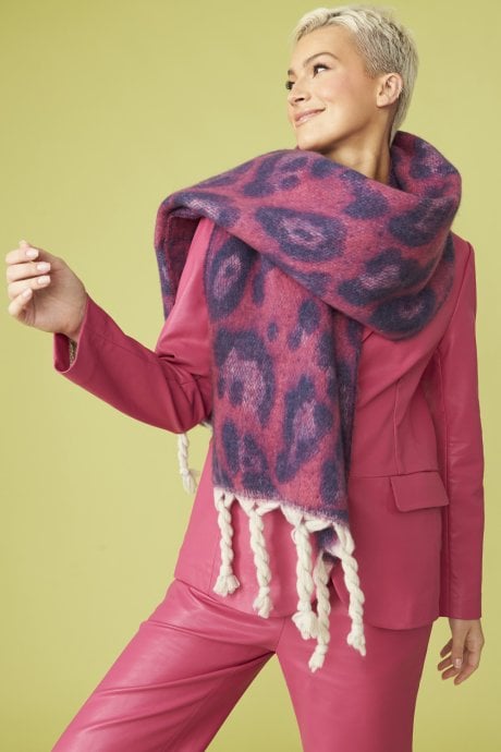 JAYLEY Cashmere Pink and Purple Animal Print Oversized Scarf