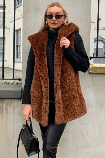 JAYLEY Chocolate Faux Fur Hooded Gilet | Waistcoat