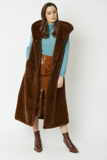 JAYLEY Chocolate Faux Fur Hooded Gilet | Waistcoat