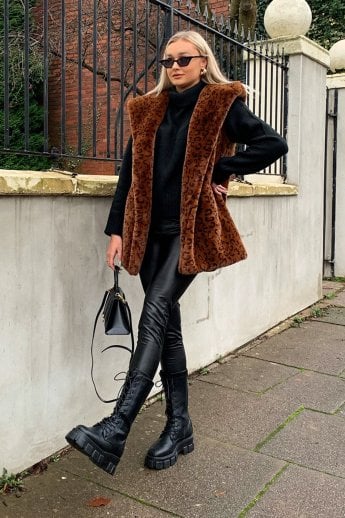 JAYLEY Chocolate Faux Fur Hooded Gilet | Waistcoat