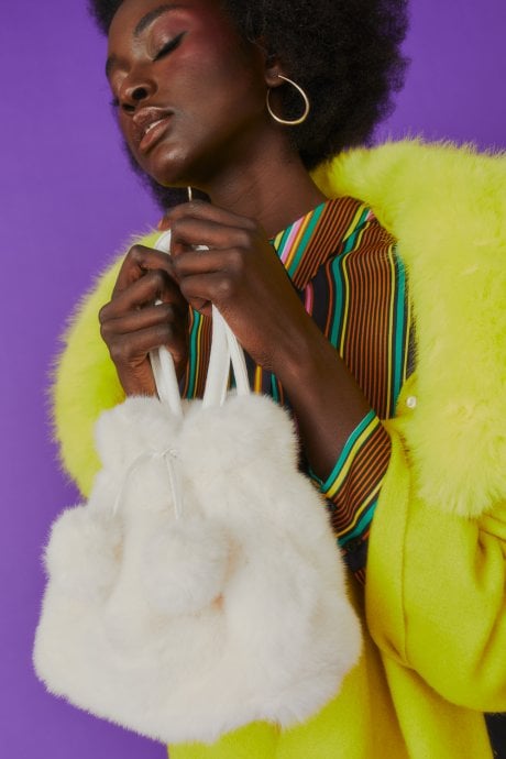 JAYLEY Cream Faux Fur Bag